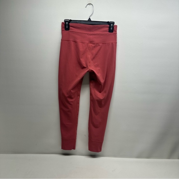 VUORI crimson  Leggings size Small - Picture 3 of 6